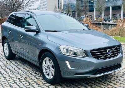 Volvo XC60 2.4D 4x4 5VÁLEC AUTOMAT 1.MAJITEL LED SERVISKA