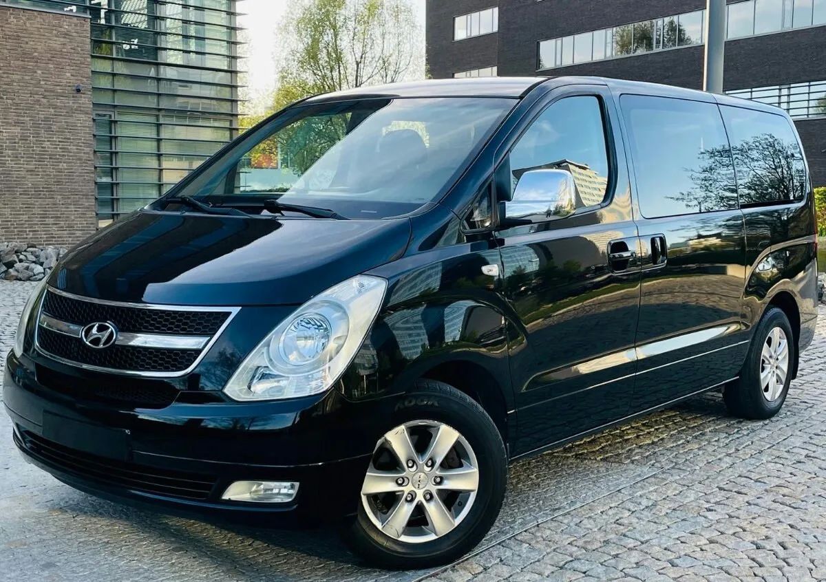 Hyundai H1 2.5 CRDi MANUÁL 8MÍST NAVI SENZORY BEZ KOROZE