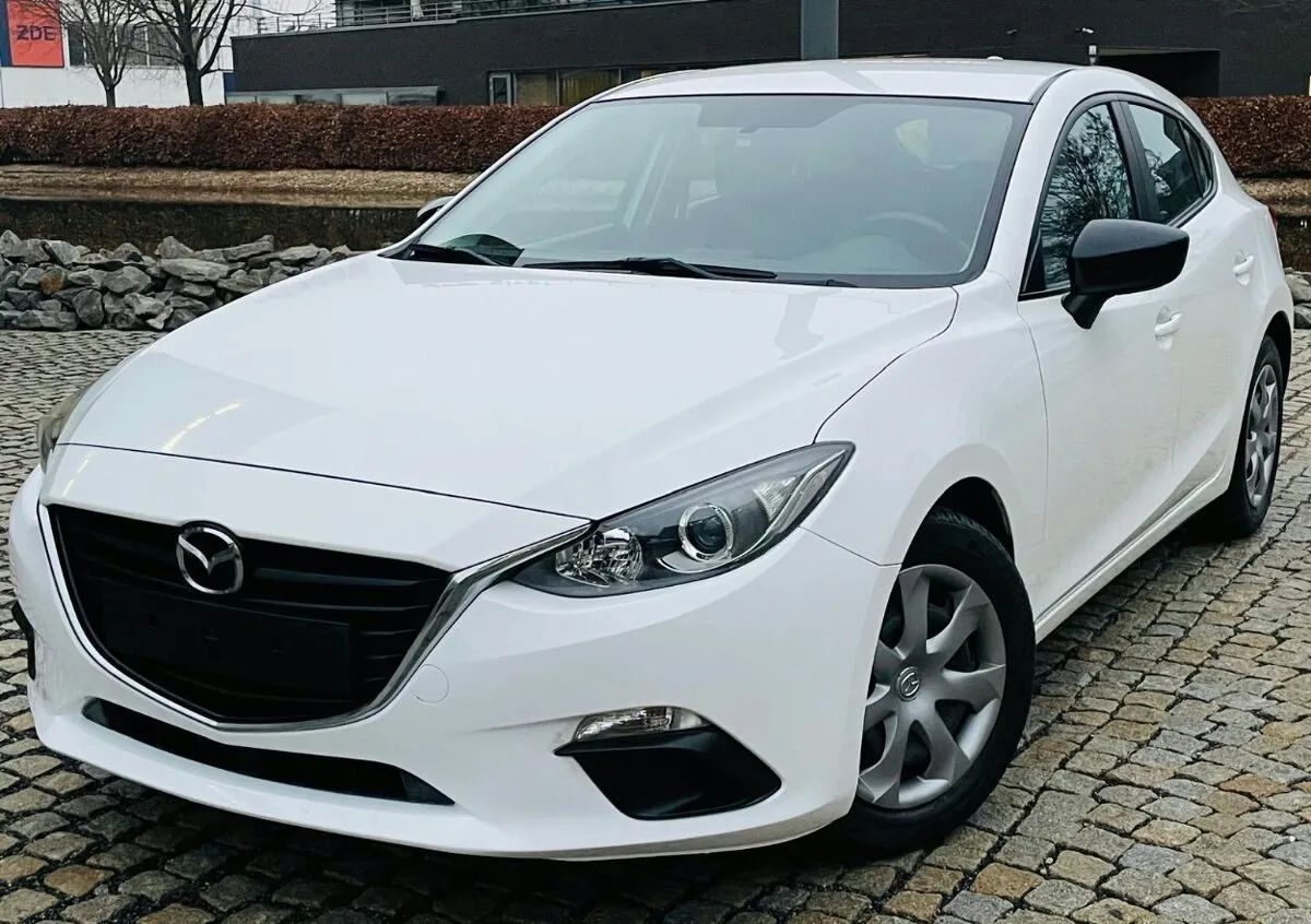 Mazda 3 1.5i BENZIN MANUÁL 1.MAJITEL SERVISKA MAZDA SLEVA