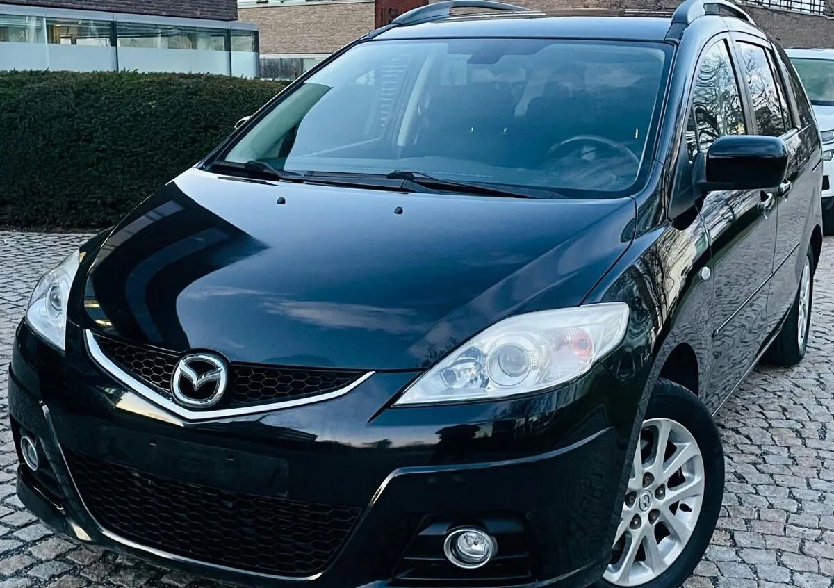 Prodám Mazda 5 1.8i 85KW BENZIN MANUÁL POSUVNÉ DVEŘE VÝHŘEV