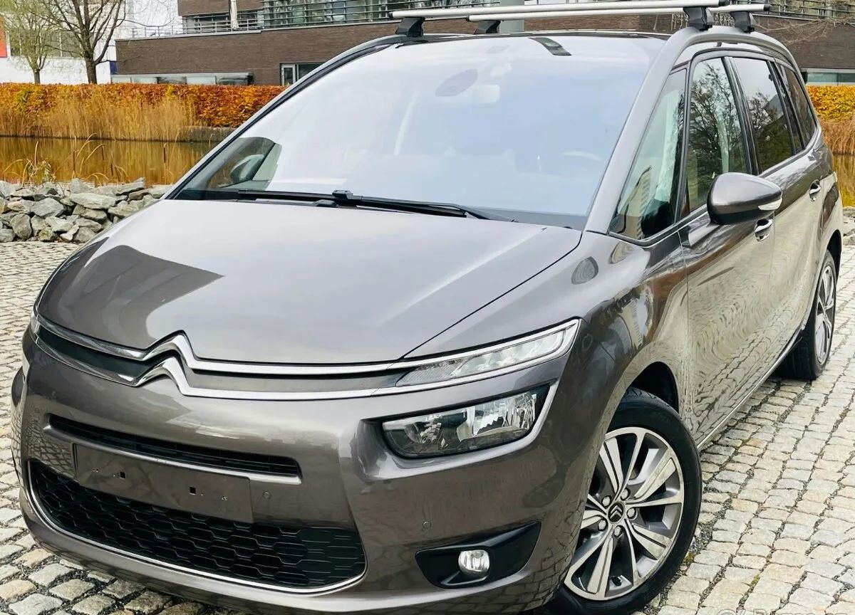 Citroën Grand C4 Picasso 2.0HDi AUT NAVIGACE 7MÍST KAMERA