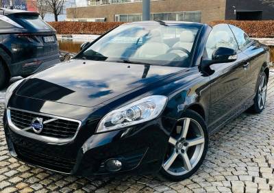 Volvo C70 2.0D3 5VÁLEC MANUÁL SENZORY VÝHŘEV SERVISKA CABRIO