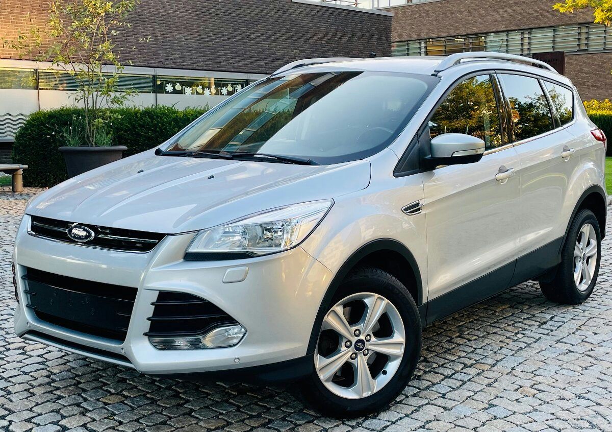 Ford Kuga 2.0TDCi MANUÁL SERVISKA VÝHŘEV SENZORY TAŽNÉ