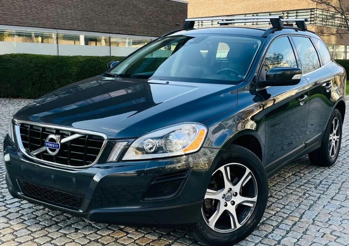 Volvo XC60 2.0D 5VÁLEC 120KW MANUÁL SENZORY SERVISKA
