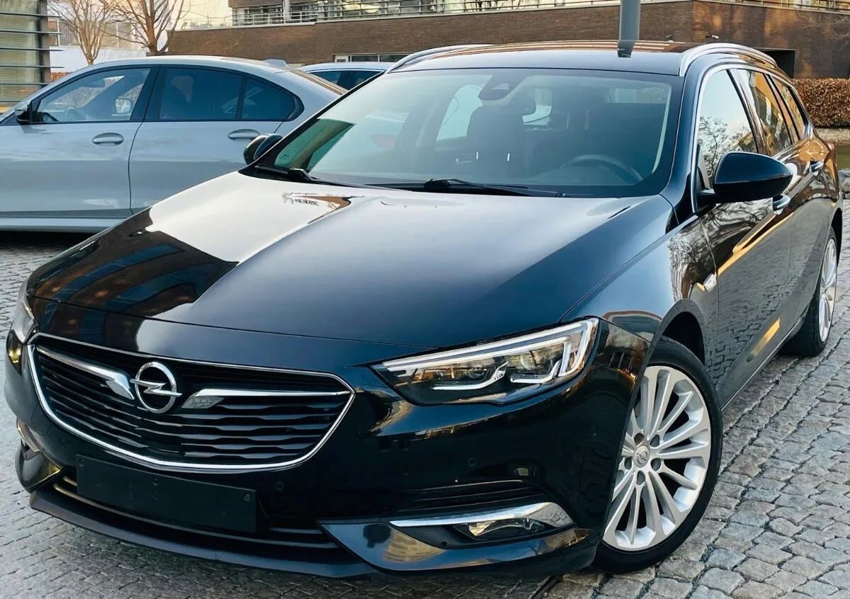 Opel Insignia 2.0CDTi MANUÁL HEAD UP KAMERA VÝHŘEV SERVISKA
