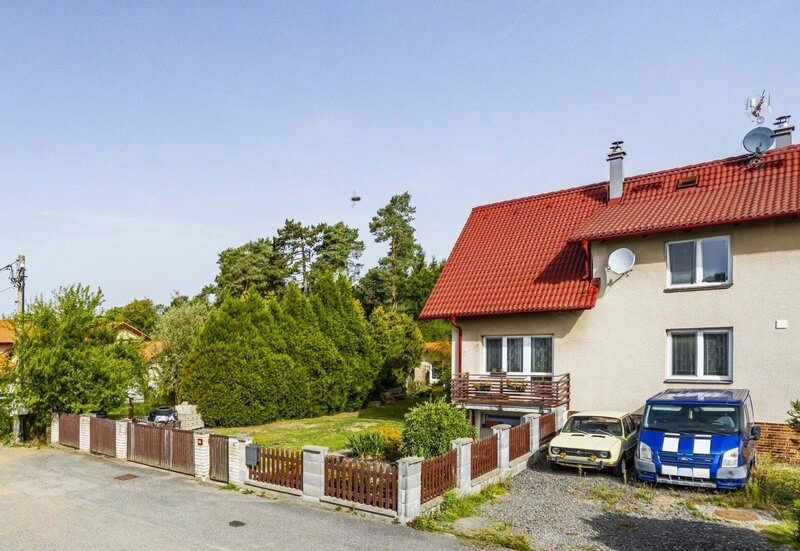 Prodej RD 6+KK 220 m2, s pozemkem 996 m2 (z toho zahrada 871 m2)