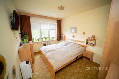Slunný cihlový byt 3+1 (70 m²) s velkou lodžií a zděným sklepem | Svitavy – kpt.