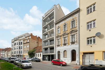 Prodej prostorného mezonetu 4+1 s výbornou dostupností centra Brna