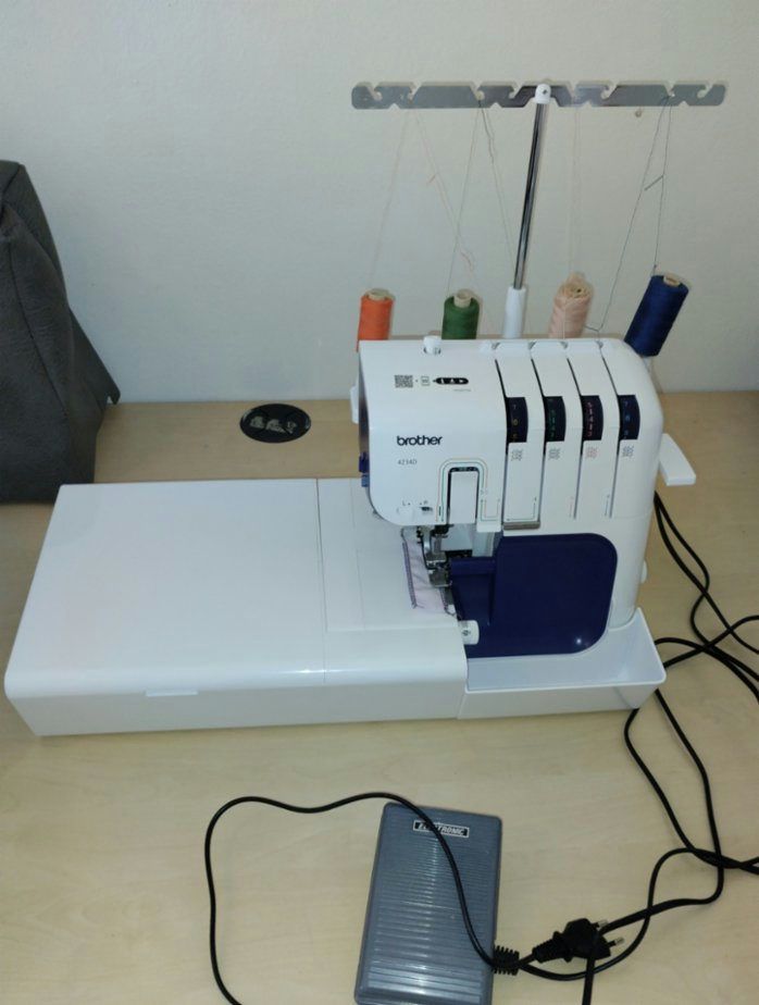 Overlock Brother 4234D
