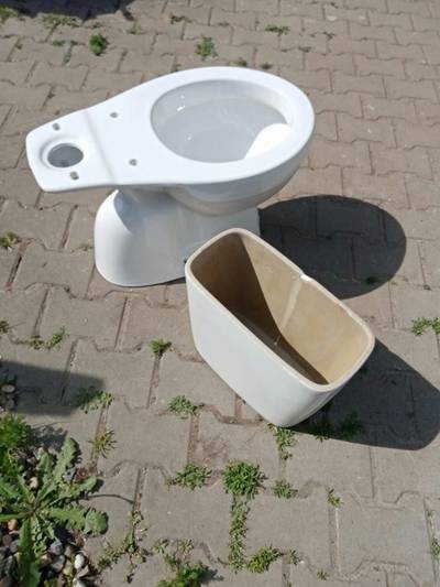 WC mísa a nádržka