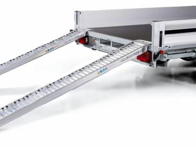 Valník 400x200, ALU bočnice, 2700kg, Extrémně