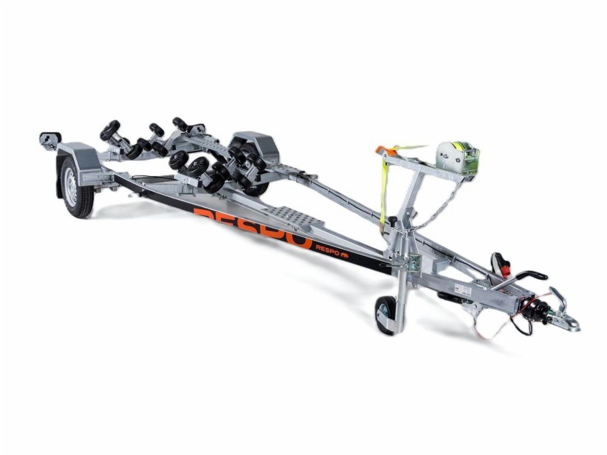 Pro přepravu lodí přívěs pro loď, V571M, 580 cm,