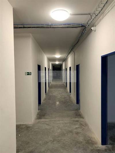 Sklad 13 m2 Dobříč - Praha - západ.Pronajmeme nové