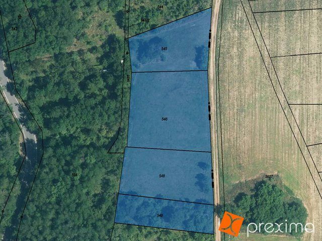 Prodej podílů na pozemcích 205 m2