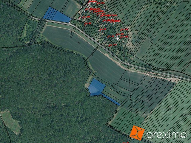 Prodej podílů na pozemcích 137 m2