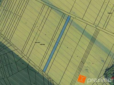 Prodej 3/32 pozemku 422 m2