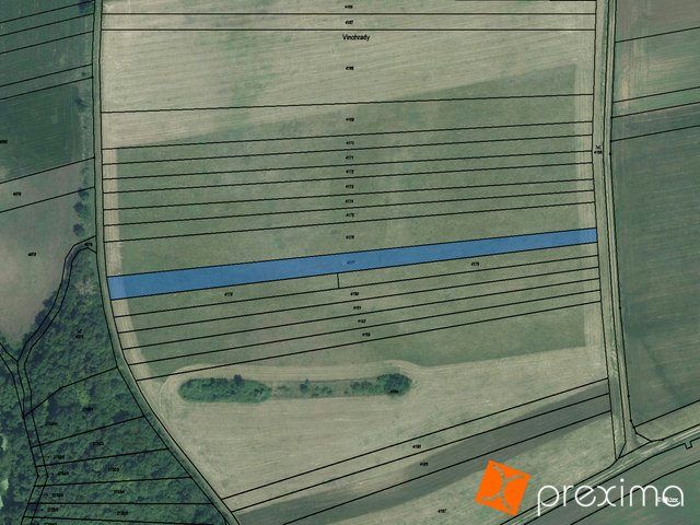 Prodej 13/60 pozemku 586 m2