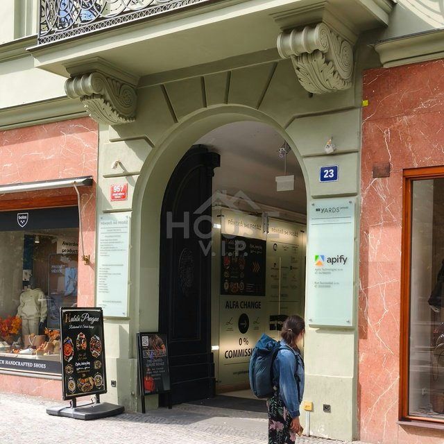 Nabídka - pronájem obchodní jednotky 25 m2.Zcela