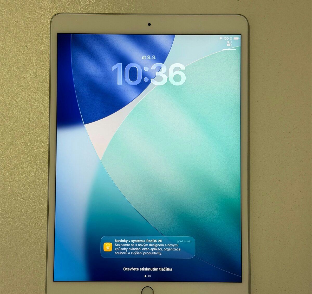 iPad Air 3 64GB Silver Cellular,1 rok záruka