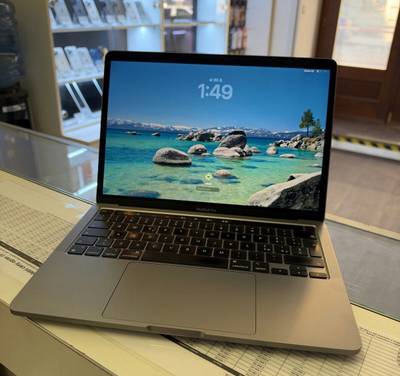 Macbook Pro 13 M2/16GB/512GB, 1 rok záruka