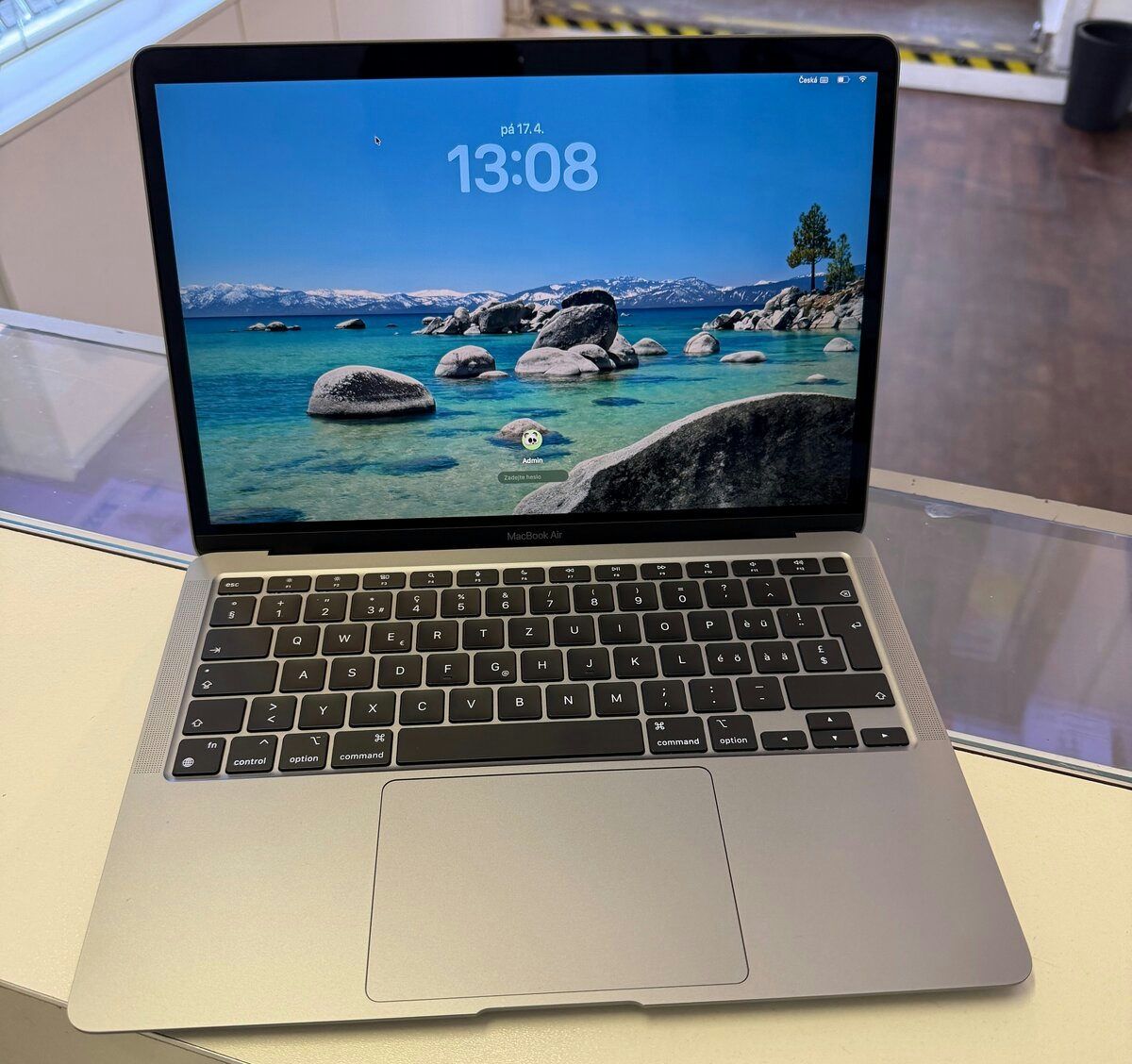 Macbook Air 13 (2020) Apple M1,1 rok záruka