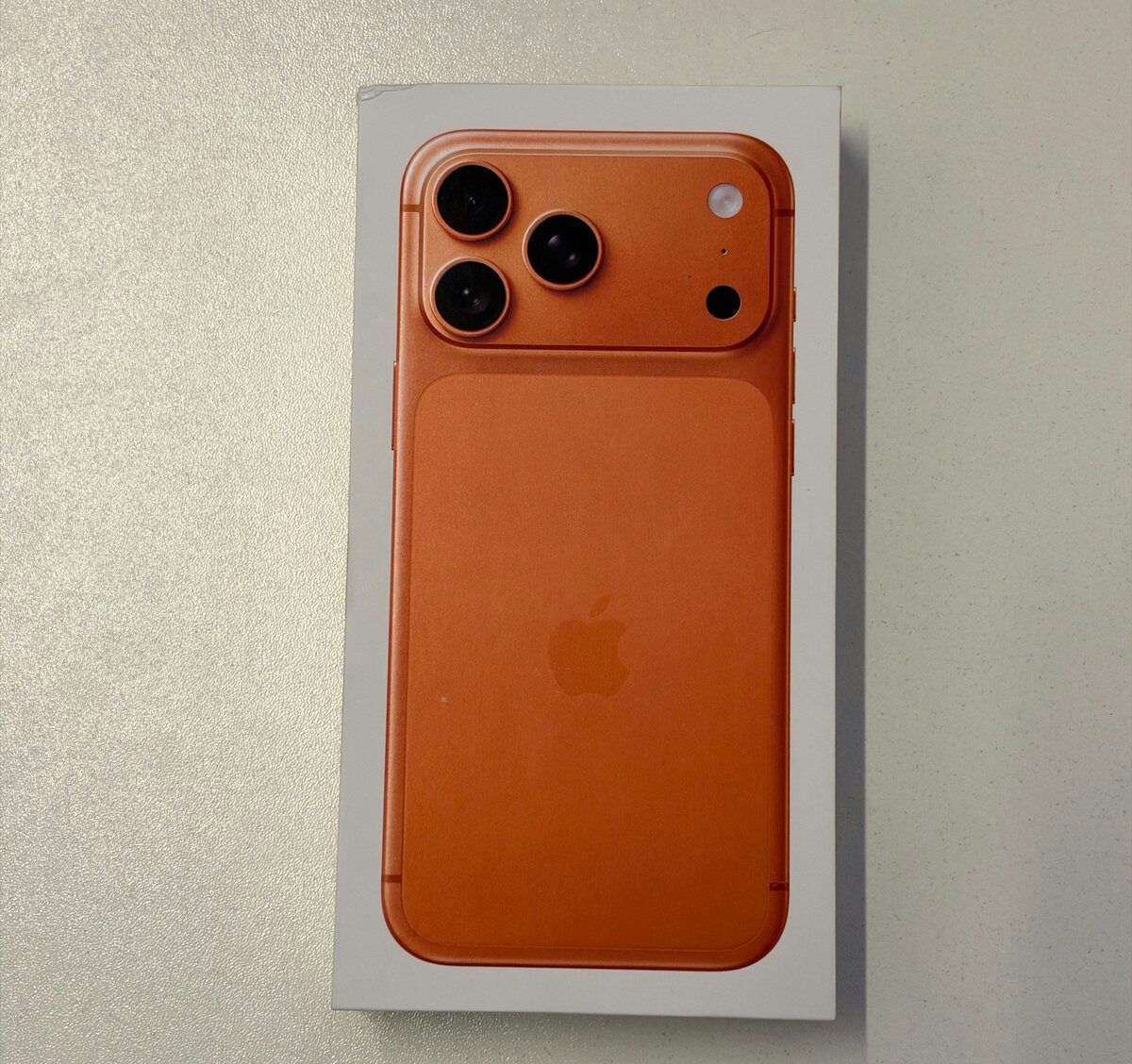 iPhone 17 Pro Max 256GB Cosmic Orange, Nový