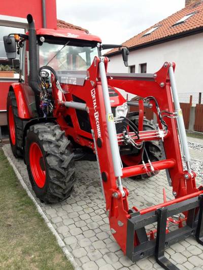 Čelní nakladač MT02 1600kg.