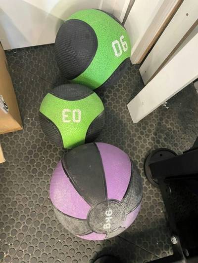MEDICINBALY 3kg, 6 kg a 9 kg