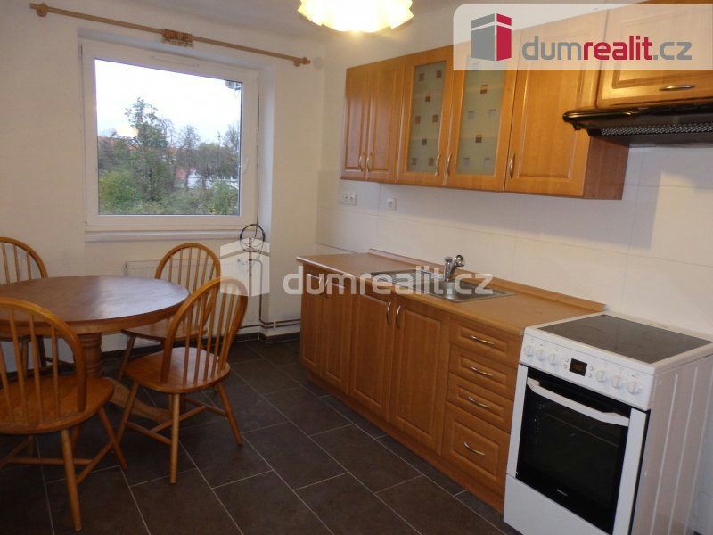 Pronájem bytu 2+1 60m2, Chocerady -