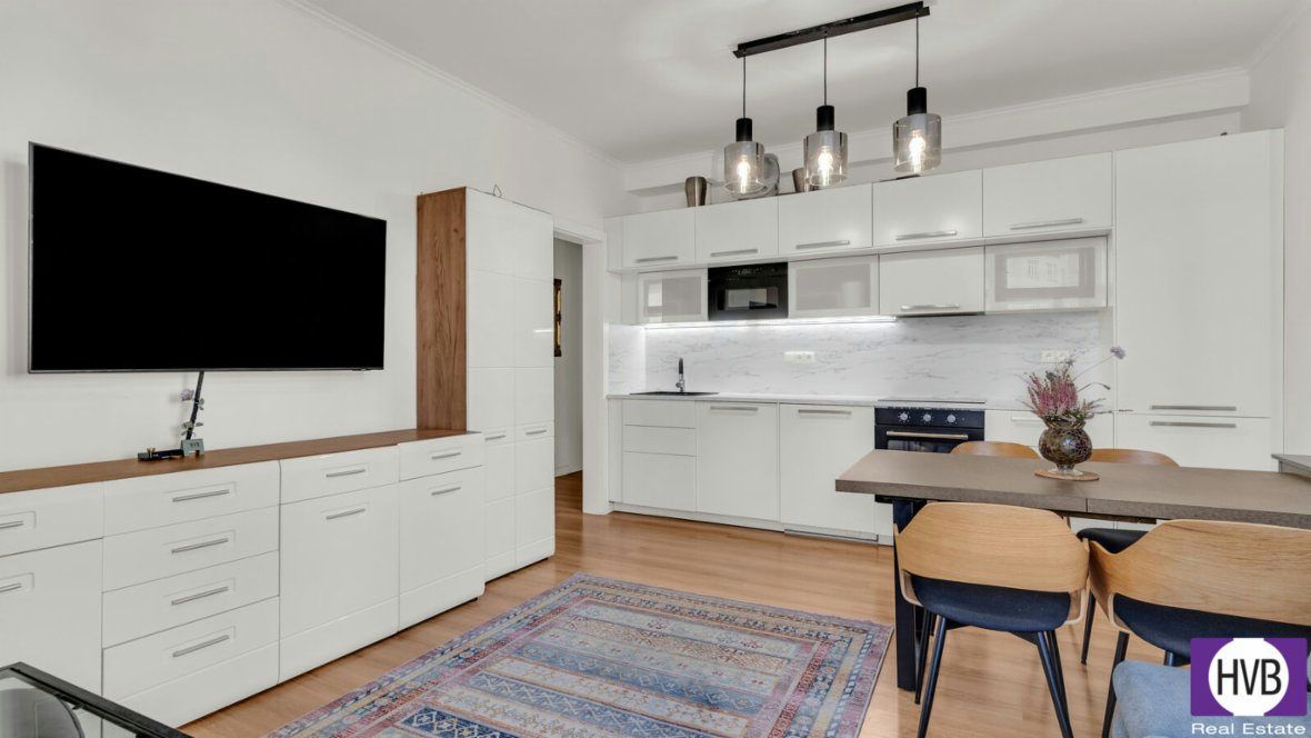 Prodej bytu 3+kk, OV, 61 m² , ulice Na Zámyšli 8,
