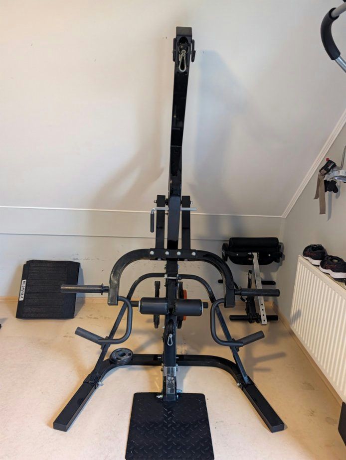 Posilovací věž Powertec Workbench LeverG