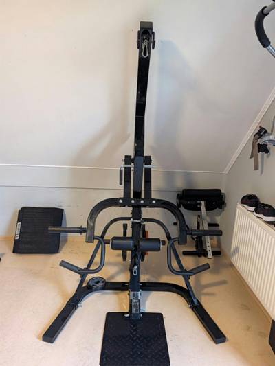 Posilovací věž Powertec Workbench LeverG