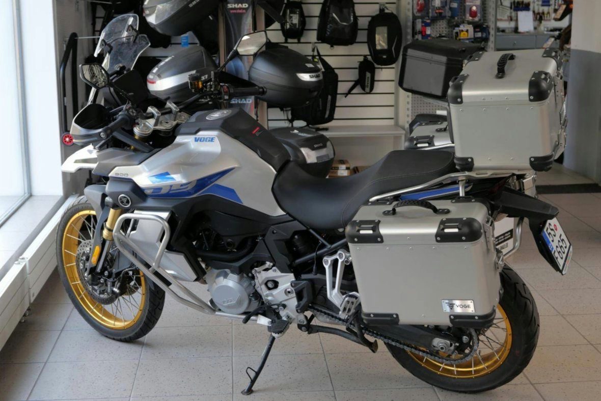 Voge 900 DSX, silniční enduro