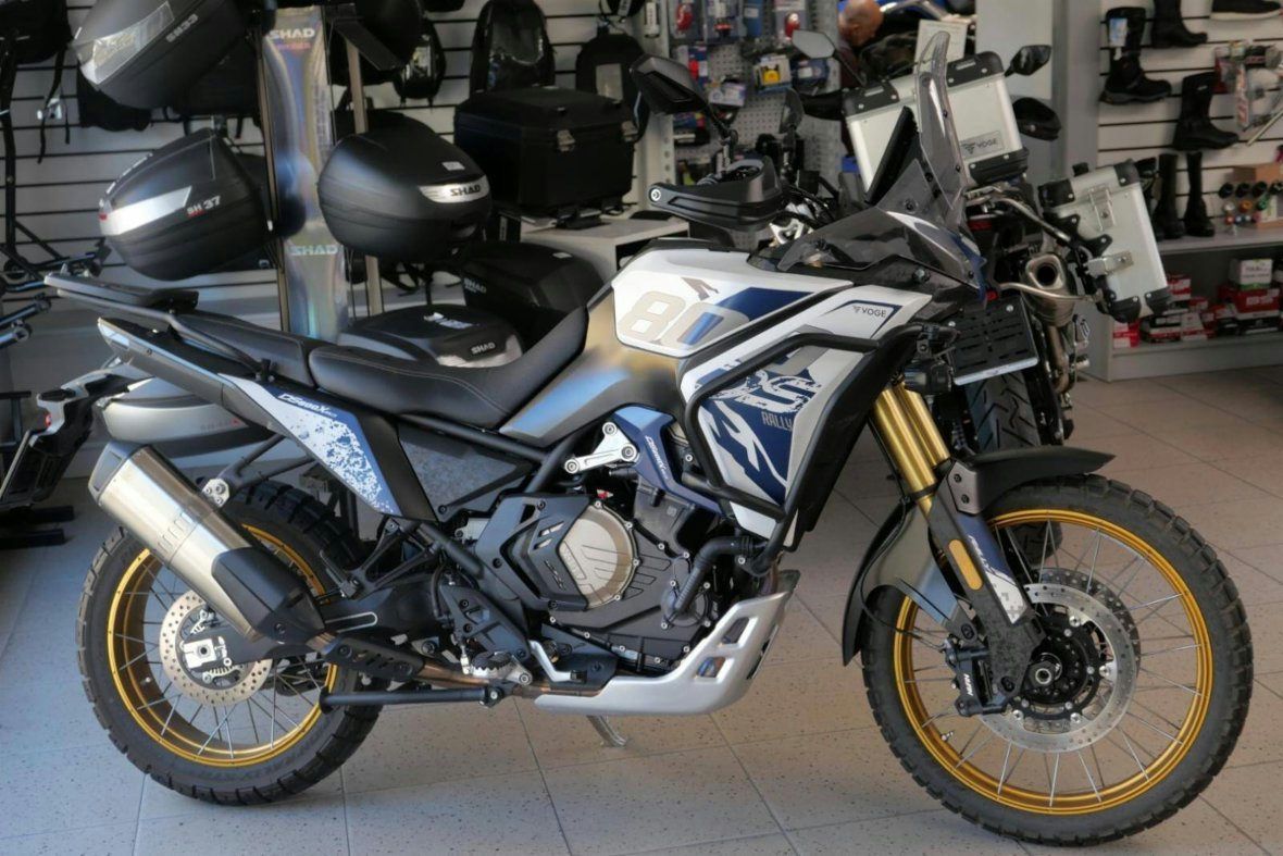 Voge 800 Rally, silniční enduro