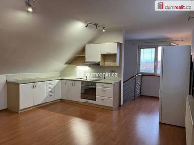 Pronájem bytu 2 + kk, 80 m2, 2 park