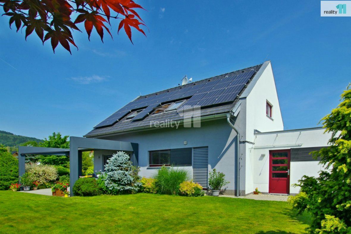 Prodej domu 5+kk, 200 m2, pozemek 1