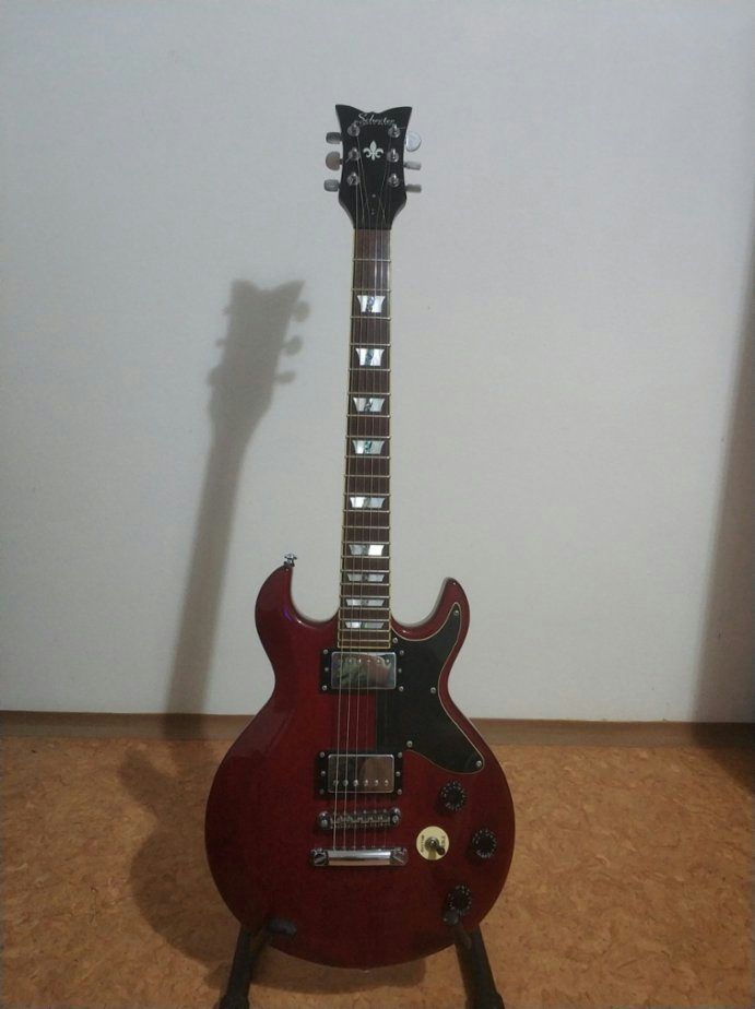 Schecter S1