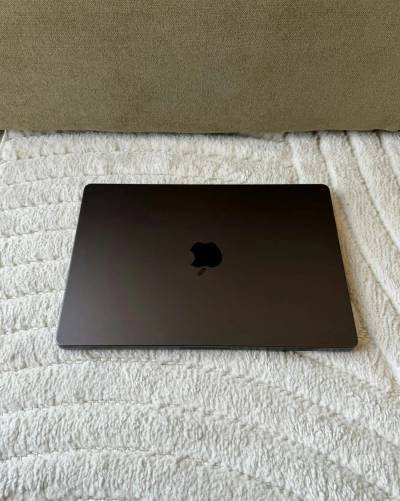 NOVÝ APPLE MACBOOK PRO 14” M4/512GB/16GB,100% BATERIE