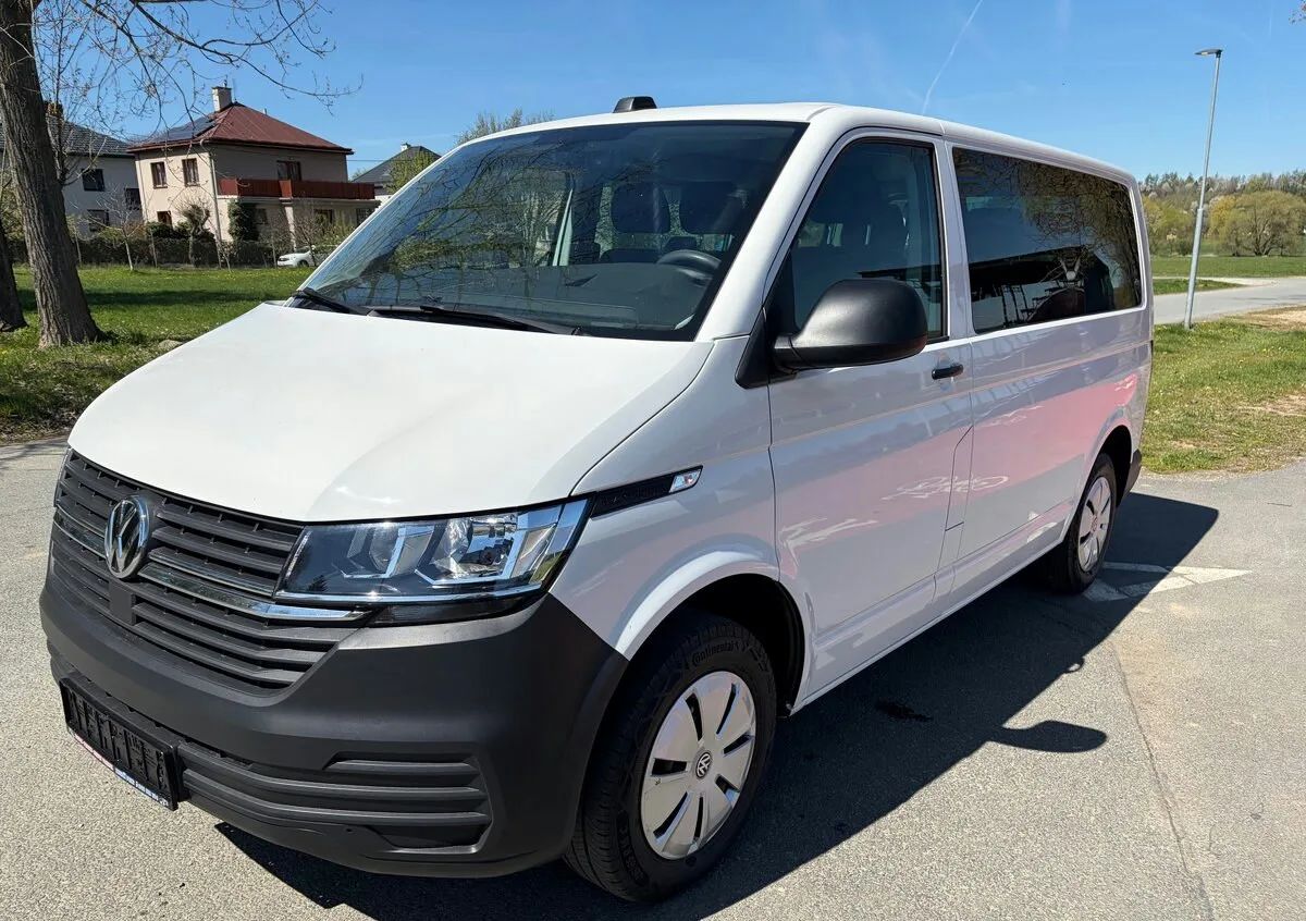 VW Transporter T6.1 - 2022 - 9 MÍST