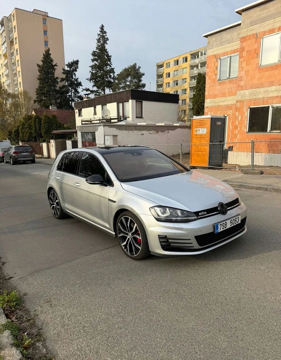 Prodám Golf VII GTD 2.0 TDI 135 kW, r.v. 2015