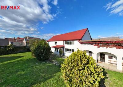 Prodej domu 186 m² - Uničov.Exkluzivně nabízíme k