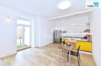 Pronájem bytu 5+kk, 105 m2