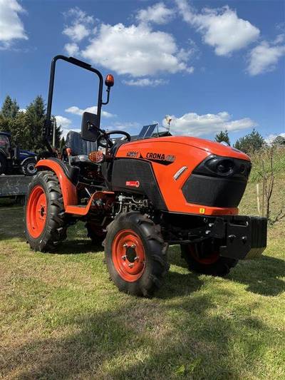 Traktor CRONA CR2601X, 26 koní, 4x4