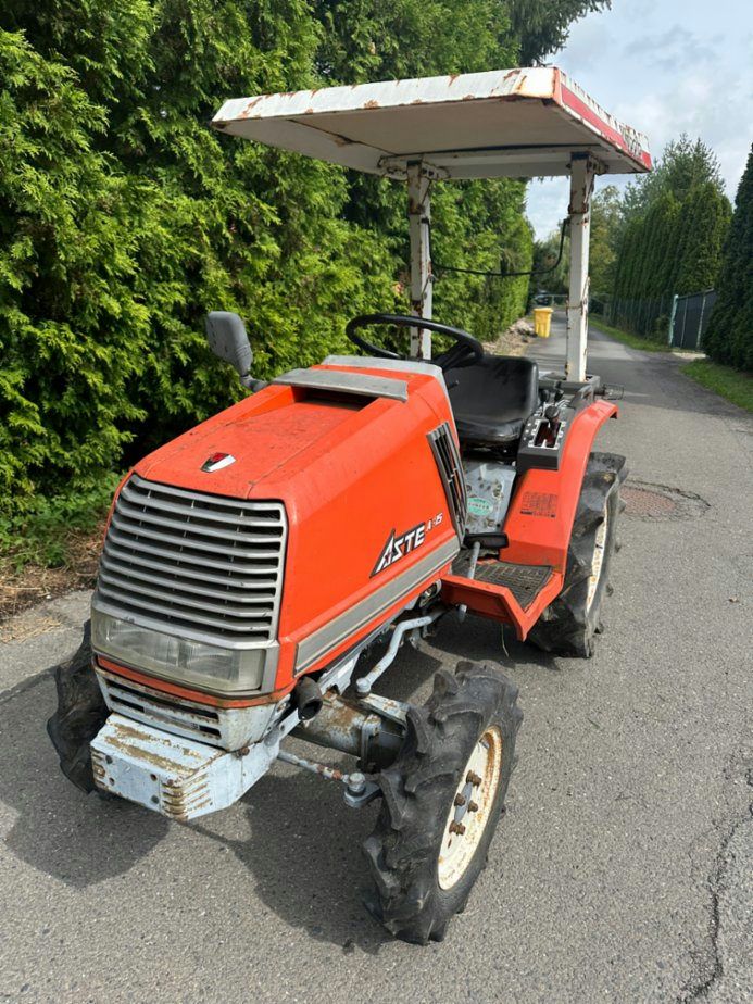 Traktor Kubota aste A-15 -malotraktor