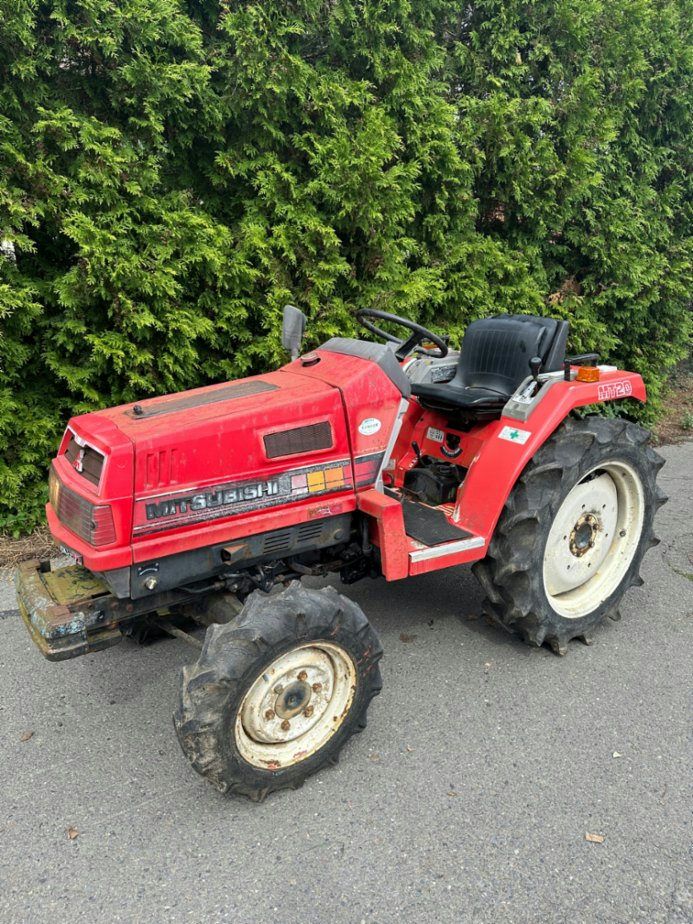 Traktor Mitsubishi MT20 - malotraktor