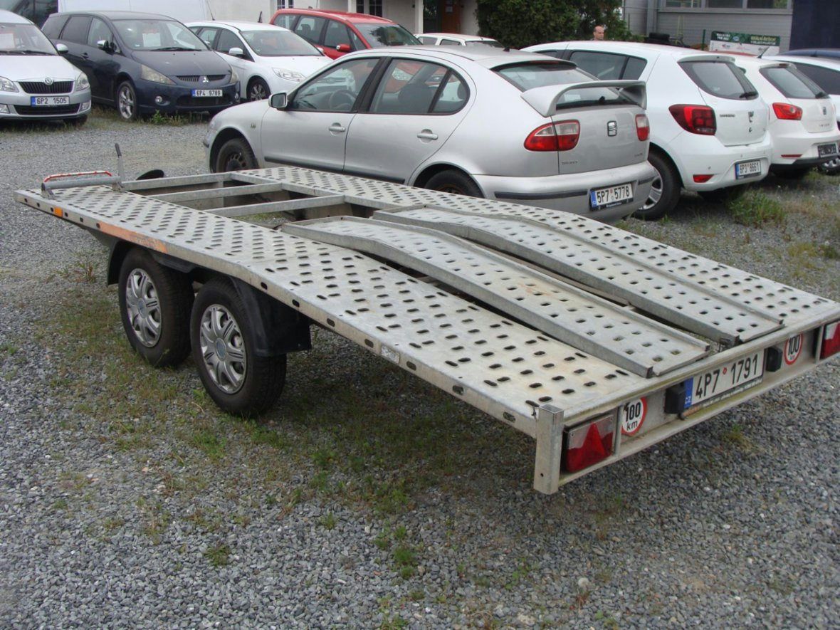Pro přepravu aut (autopřepravník), VARIO Vario E,