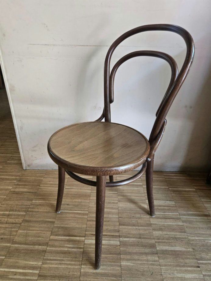 Krásné vintage židle TON – ohýbané dřevo