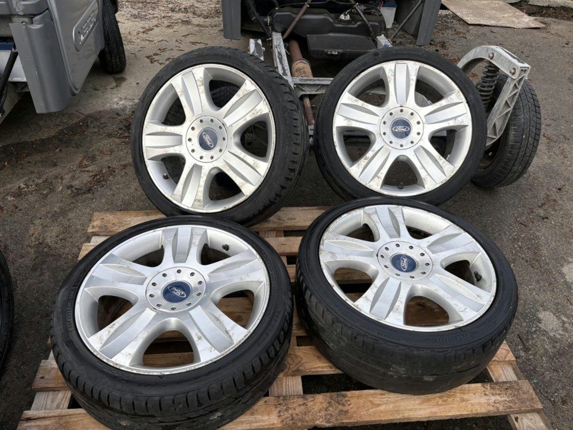 Ford - sada ALU kol, Pneumatiky 225/40 ZR18. Pro