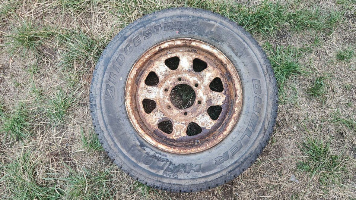 Bridgestone Dueler H/T 840 205R16 C
