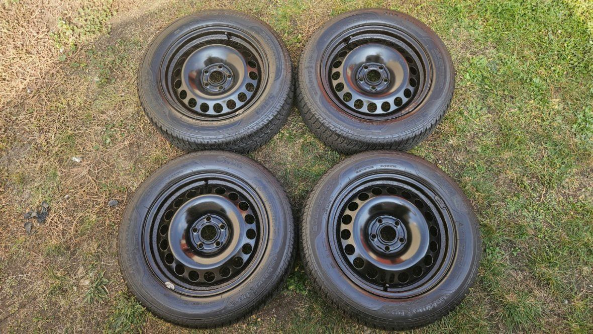 Opel Astra zimní pneumatiky 205/60R16